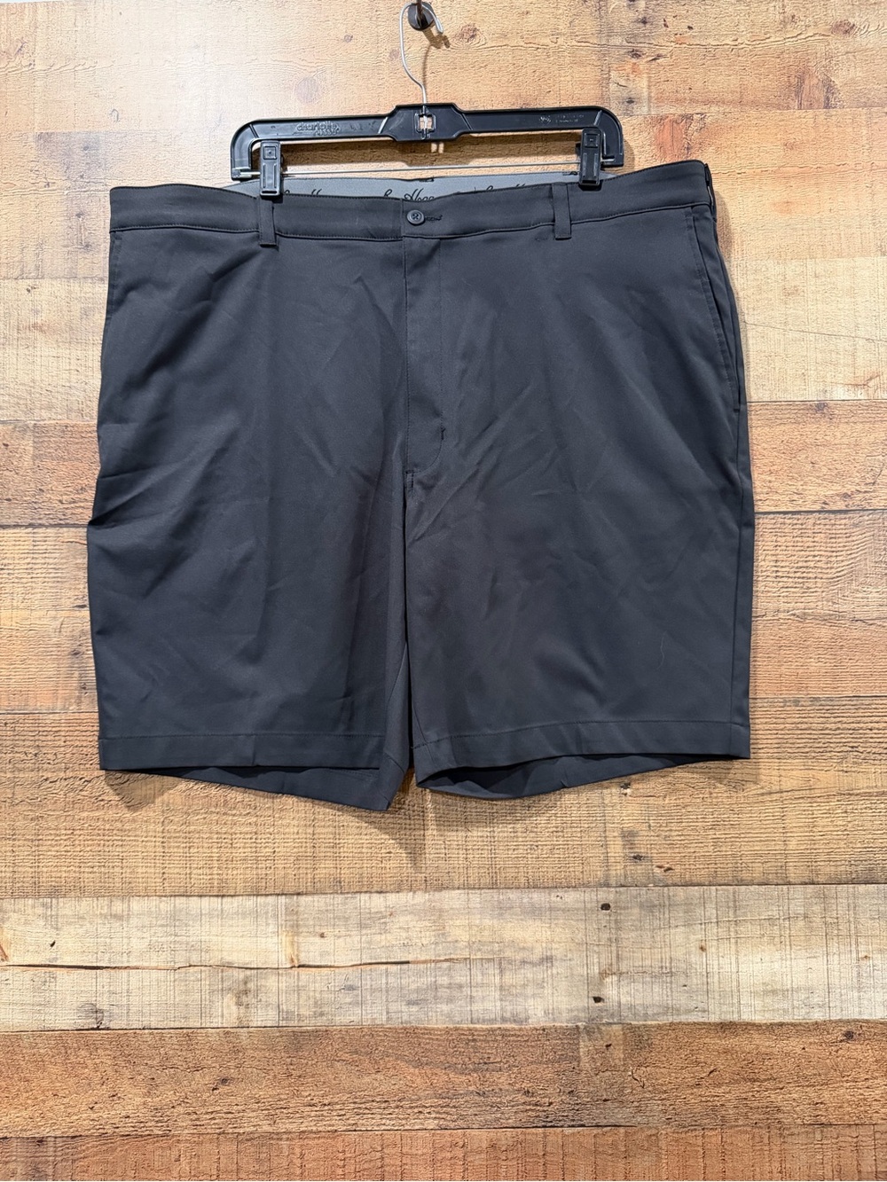 New With Tags Ben Hogan Men's Golf Black Flat-Front Performance Shorts Size 44
